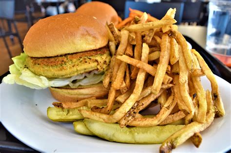 It's super easy to find vegan places in los angeles that offer delicious, affordable food. The Best Vegan Food In Los Angeles | Our favorites