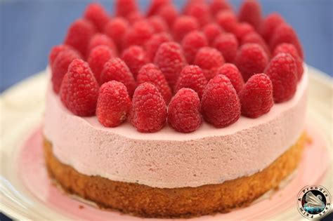 Gâteau nuage aux framboises