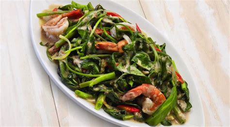 Для просмотра онлайн кликните на видео ⤵. Resep Tumis Kangkung Paling Gampang | BOMANTA
