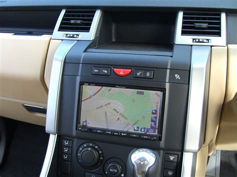 Pairing bluetooth to phone streaming music. RangeRover Sport 2008 - Maroochy Car Sound