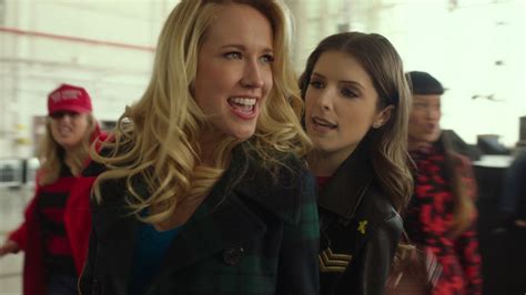 Pitch Perfect 3 Trailer Pitch Perfect 3 Emily Gets The Bellas