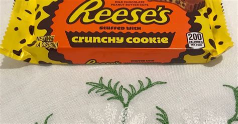 Archived Reviews From Amy Seeks New Treats New Reeses Crunchy Cookie