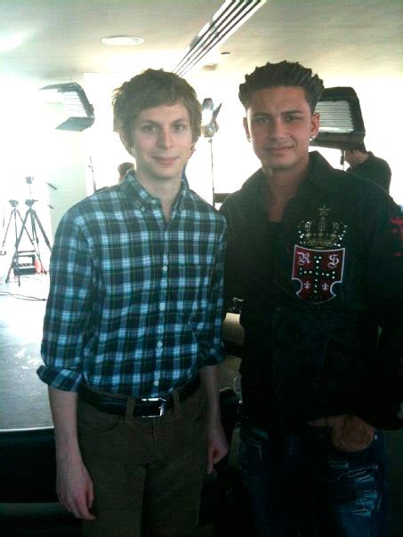 Video Photos Dj Pauly D Gives Michael Cera The Blowout Jersey Shore