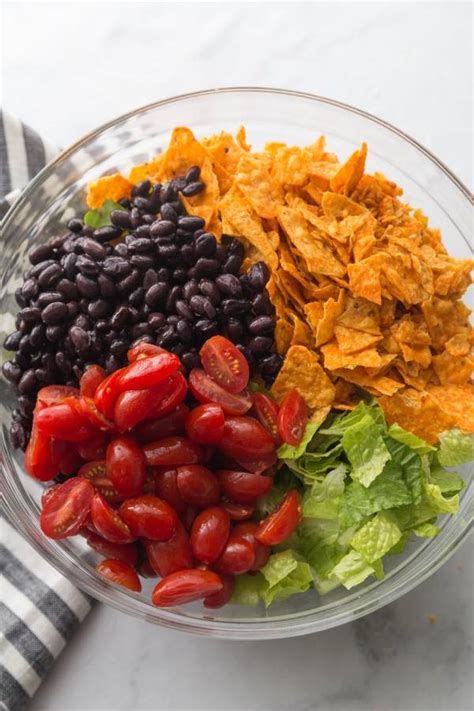 This homemade catalina dressing is sooo delicious on any green salad, on taco salad (!), as a veggie dipper, as a chicken finger dipper, in sandwiches and wraps, as a marinade, and you can use it in recipes that call for catalina dressing. Easy Chicken Dorito Taco Salad made with Catalina Dressing ...