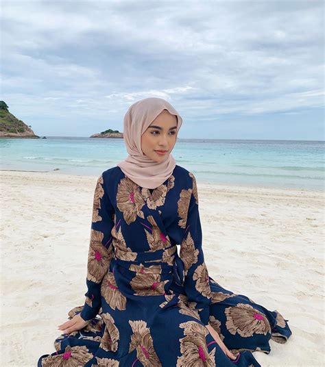 outfit ke pantai hijab simple outfit hijab ke pantai hijab outfit style maxi dress long maxi