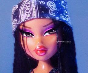 Bratz red glittery sparkly wallpaper good for profile picture all social media feed filler bratz with pearls blond hair red latex hat. 325 imágenes sobre 𝖇𝖗𝖆𝖙𝖟. en We Heart It | Ver más sobre ...