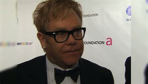 Elton John Sued Former Bodyguard Alleges Sexual Harassment News Talk