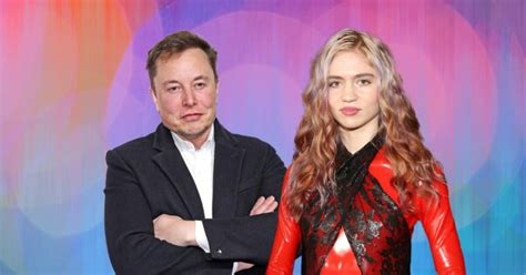 Elon Musk Girlfriend Grimes Reveals Baby Bump In New Pregnancy Photo