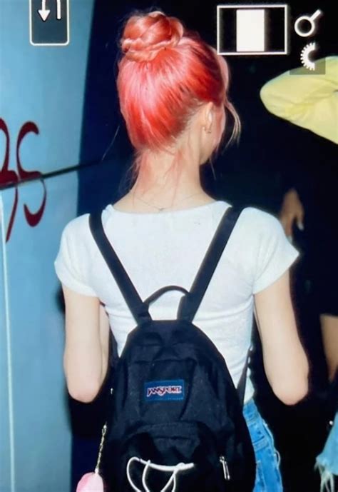 This Female Idol Draws Attention For Ant Waist Kpopstarz