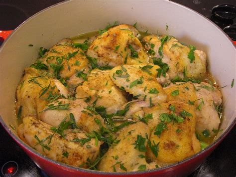 This recipe originally appeared on the rachael ray show. Tarragon Chicken with Leeks and Cream - Cooking with Sugar