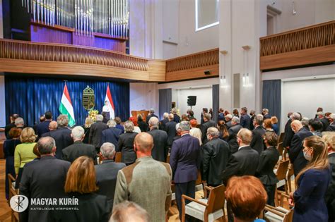A baloldal magára találásának első lépése, hogy politikusainak is hinniük kell a győzelemben. Pázmány Péter Katolikus Egyetem | Aktualitások | KIEMELT ...