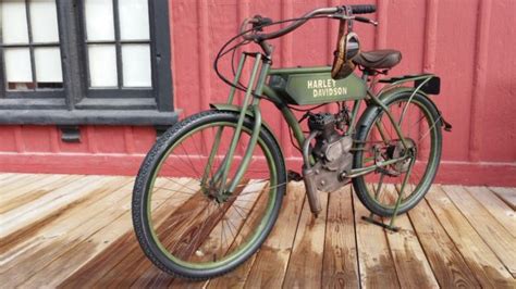 Antique 1910 boardtrack racer replica excelsior indian harley. Harley Davidson, Tribute Replica, Board Track Racer ...