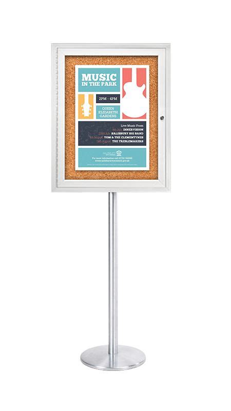 Extreme Weatherplus Outdoor Display Stand In Silver Finish The Free