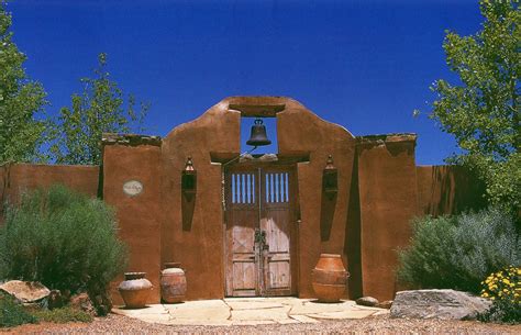 Only In Santa Fe Mexico Design Spanish Style Homes New Mexico