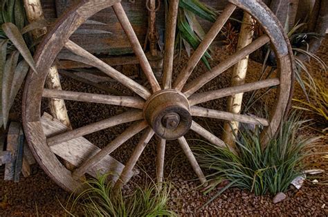 Old Wagon Wheel Free Stock Photo Public Domain Pictures