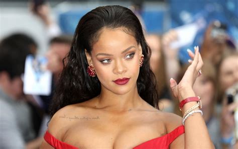 Rihanna Wallpapers 6