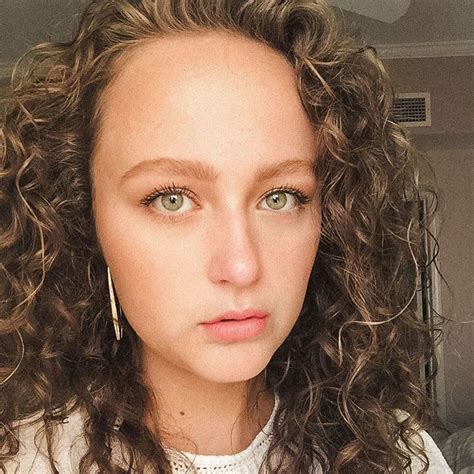 The eyes are the mirror of the soul anonymous. Lizzie on Instagram: "Fun fact my eyes are green. Half of ...