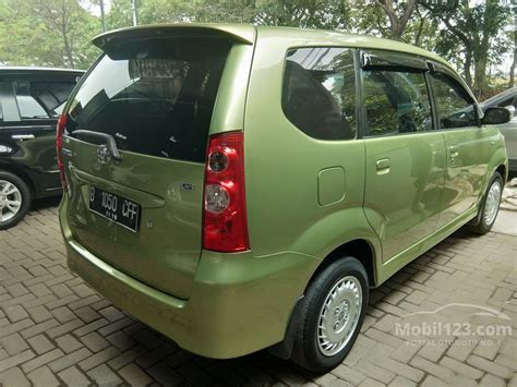 Gambar tentang Jual Mobil Toyota Avanza 2009 E 13 di Banten Manual MPV 