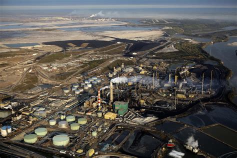 Over 100 Scientists Call For Oil Sands Moratorium Canadas National
