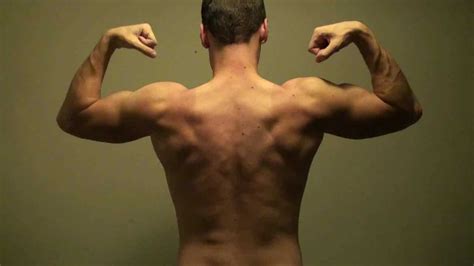 Natural Bodybuilder Flexing Ripped Back Muscles Youtube