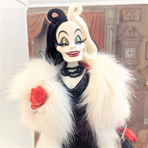 101 Dalmatians Disney Folklore Designer Doll Cruella De Vil Pongo