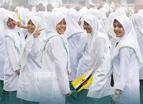 News Media 2u Sekolah Cun Baju Uniform Sekolah Di Negara Asia