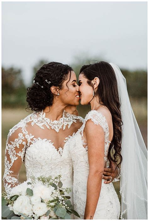 A Winery Wedding With A Modern Botanical Theme Lesbian Wedding Photography Lesbian Bride