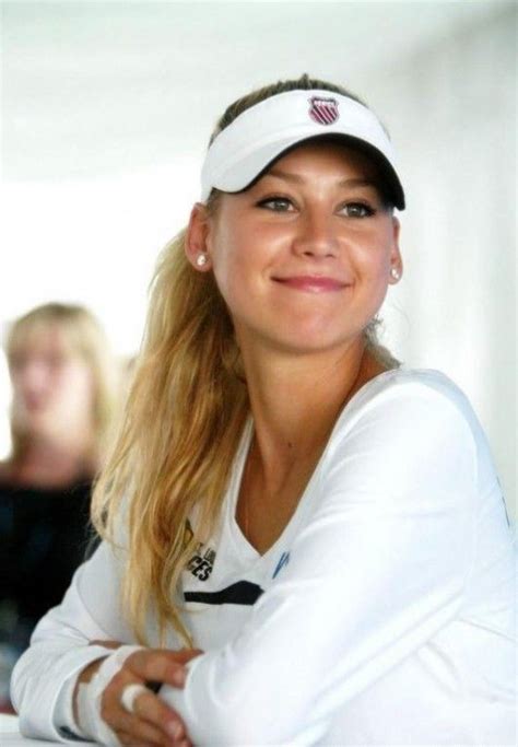 Anna Kournikova Anna Kournikova Female Athletes Tennis Stars