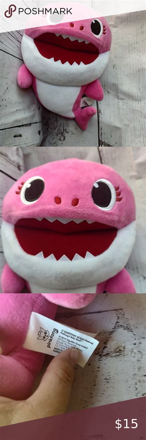 Pinkfong Mommy Shark Plush Singing Hand Puppet Baby Doll By Wowwee Pink