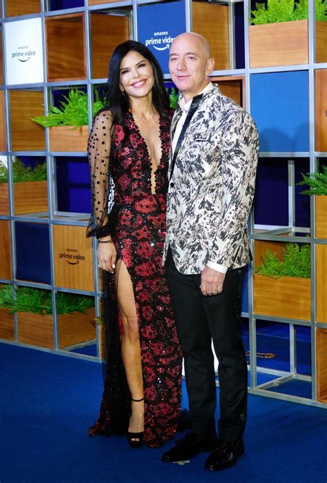 Jeff Bezos Fiancee Lauren Sanchez To Be Honored As She Cements Major