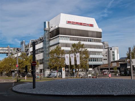 The porsche museum is an automobile museum in stuttgart (zuffenhausen) in germany and is located on the site of german carmaker porsche. Hello Talalay: Visiting The Porsche Museum