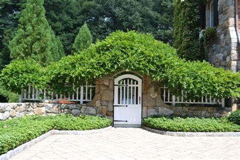 Dry stone walls have been created for thousands of years and may last centuries if laid well. 27 Beautiful White Fence Ideas to Add Curb Appeal to your Home