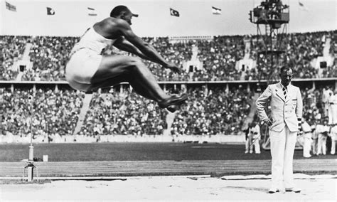 Accadde Oggi Jesse Owens Vince La Sua Quarta Medaglia Doro Alle