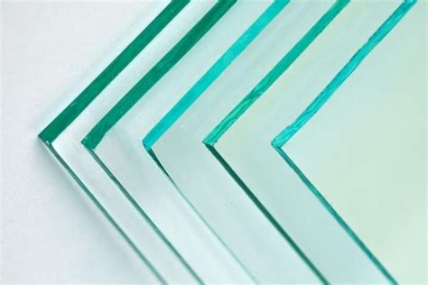 Difference Between Acrylic Plexiglass Vs Polycarbonate Lexan Glass Decoholic