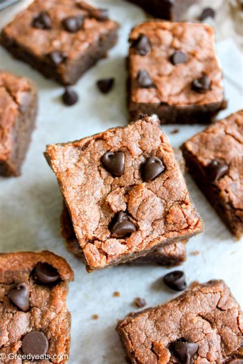 Vegan Oatmeal Bars With Nut Butter And Chocolate Chips