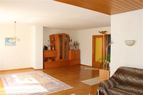 Attraktive häuser kaufen in nierstein für jedes budget von privat & makler. Großzügiges, helles Haus in absolut ruhiger Lage von ...