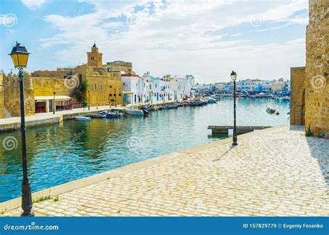 Promenade Le Long Du Vieux Port Bizerte Tunisie Image Stock Image