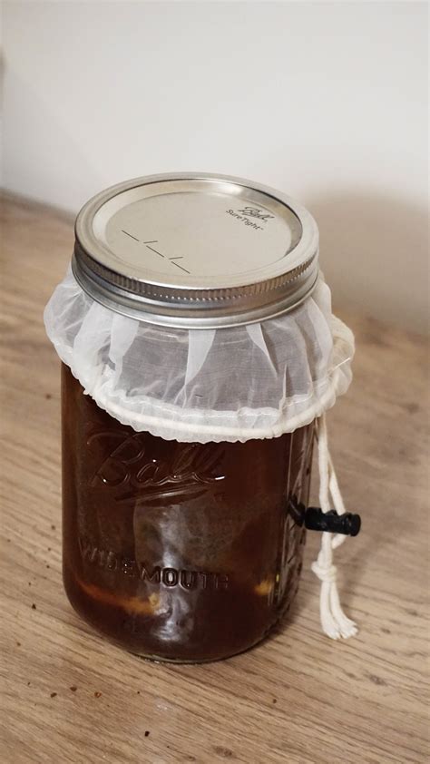 How To Make Cold Brew In A Mason Jar Re Inspired Kitchen