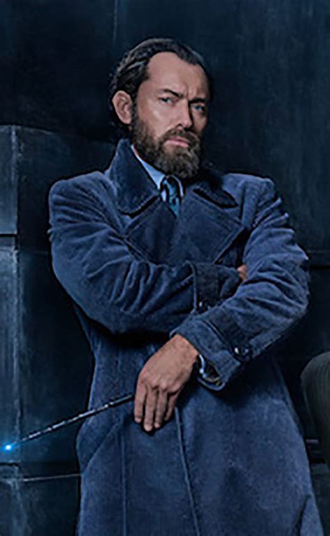 Fantastic Beasts The Crimes Of Grindelwald First Cast Photo Is Here