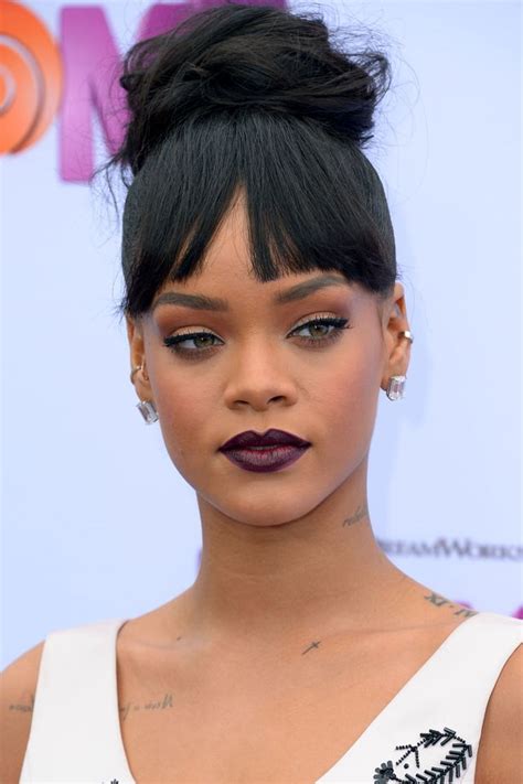 Rihanna Lipstick Colours In Pictures