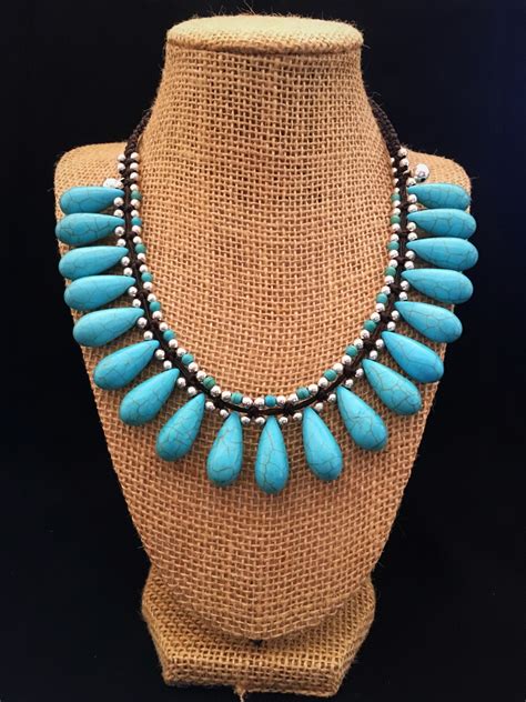 Classic Turquoise Stone Teardrop Necklace Ale Accessories