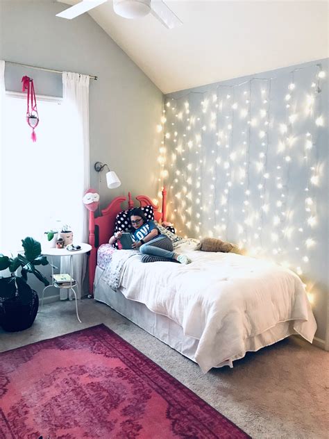 How To Hang String Lights On Bedroom Wall