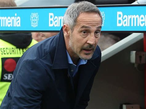 Am samstag kann das team von adi hütter nach 32 jahre ohne meistertitel schweizer meister werden. Hütter: "Ich haue nicht auf die Mannschaft drauf ...