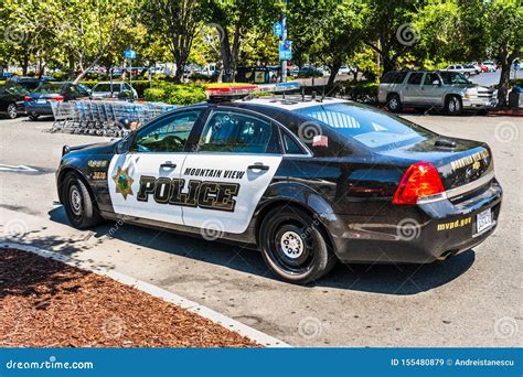 August 8 2019 Mountain View Ca Usa Police Car Stationed Outside