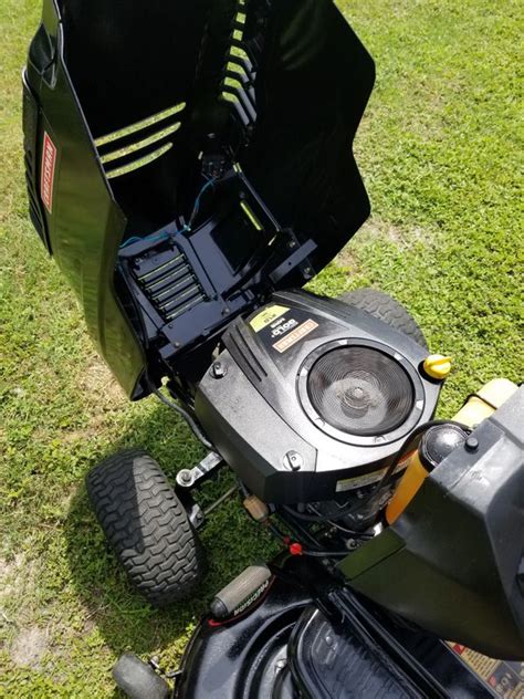 Craftsman lt2000 mower selling for local owner runs and drives and mows see video located at kobza auction in david city, nebraska call john for details 402_625_7254 call tammy at transportation services for a shipping. Craftsman LT2000 Riding Lawn Mower. 21Hp Engine. 46 ...