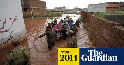 Deadly Landslides And Flooding Hit India And Pakistan Pakistan The Guardian
