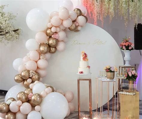 Round Backdrop With Balloon Garland Hire For Style