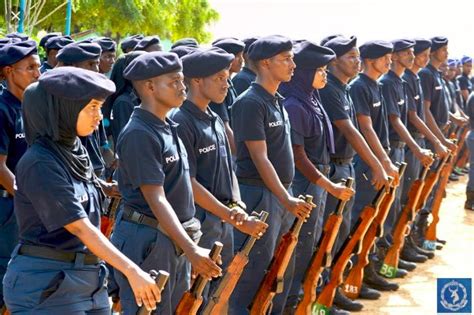 Somalia Trains 385 More Police Officers To Enhance Security