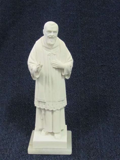 Saint Padre Pio Statue