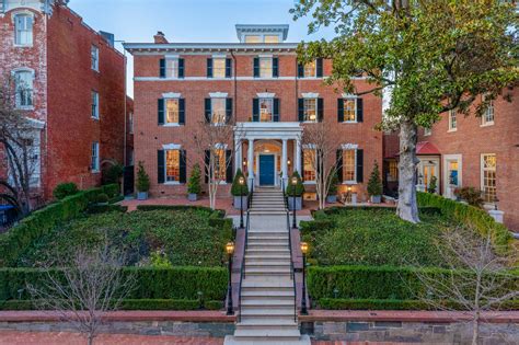 For 265 Million You Can Own Jackie Kennedys Former Georgetown Home